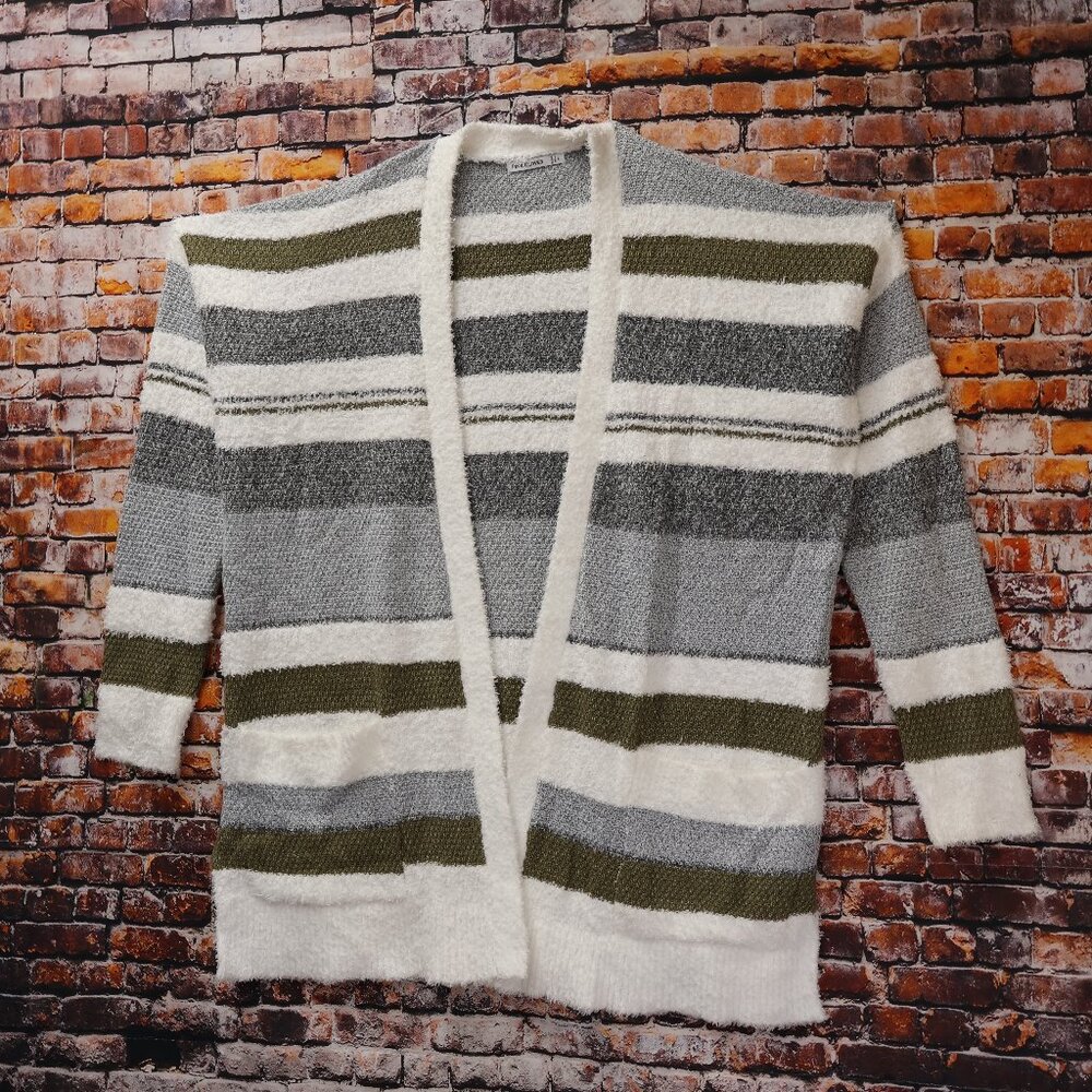 Pink Clover Olive Gray and White Sweater, Size Medium Tunic Open Front Long Slvs